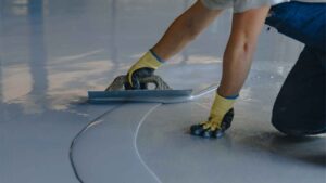 Read more about the article How to Epoxy a Garage Floor: A Guide for a Professional Finish